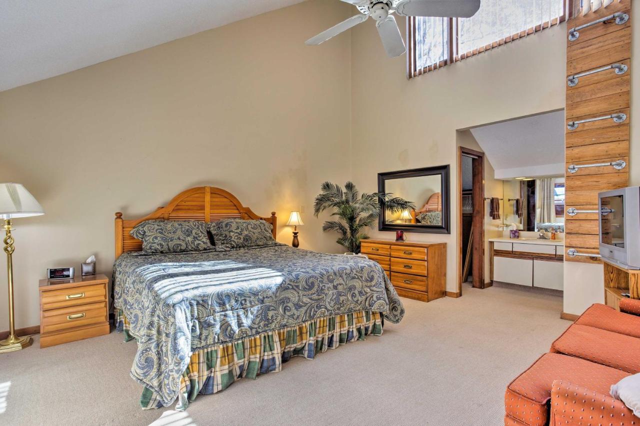 Pet-Friendly Beech Mountain Condo Steps To Slopes Exterior photo